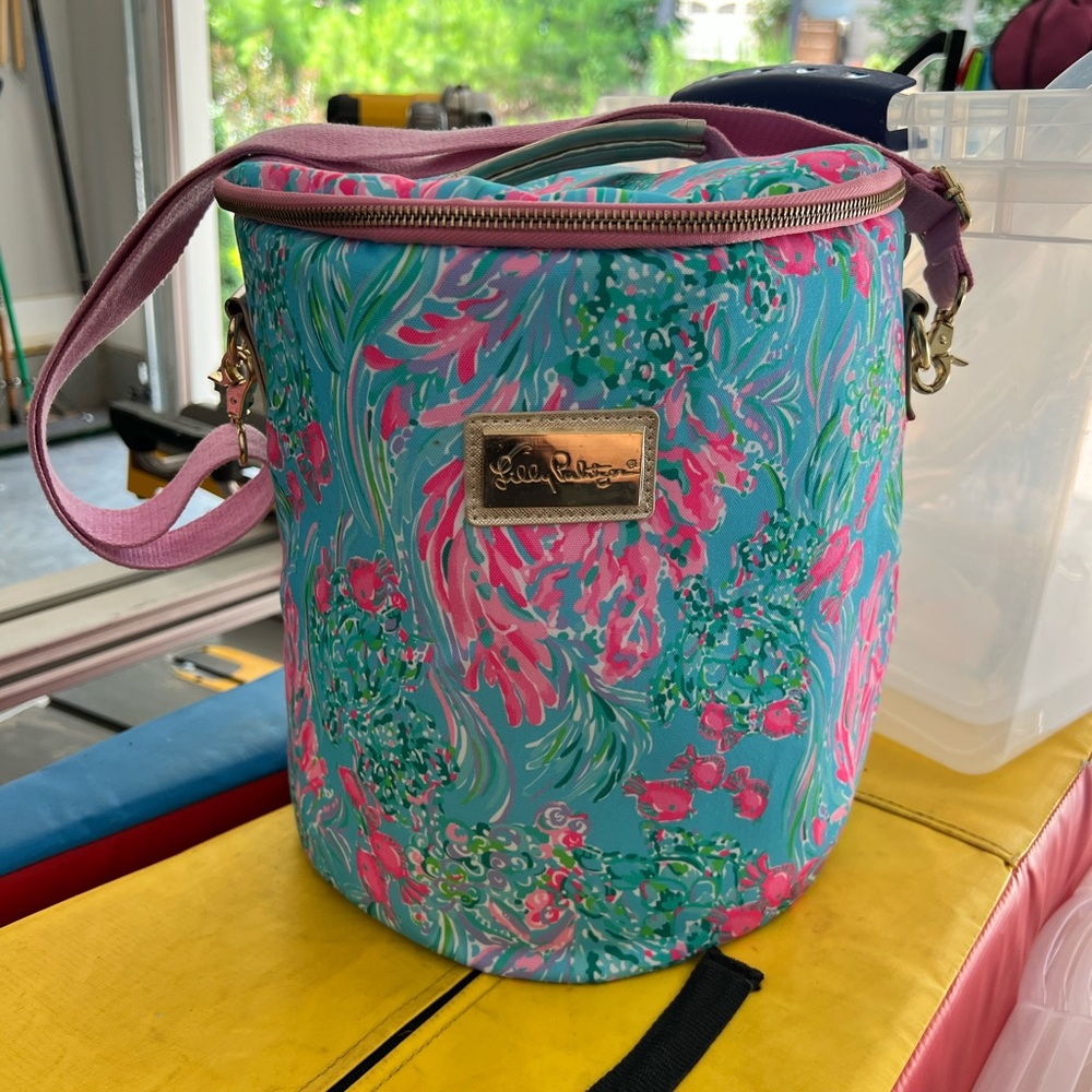Lilly Pulitzer Pink and Blue Insulated Cooler Bag with Tropical Print